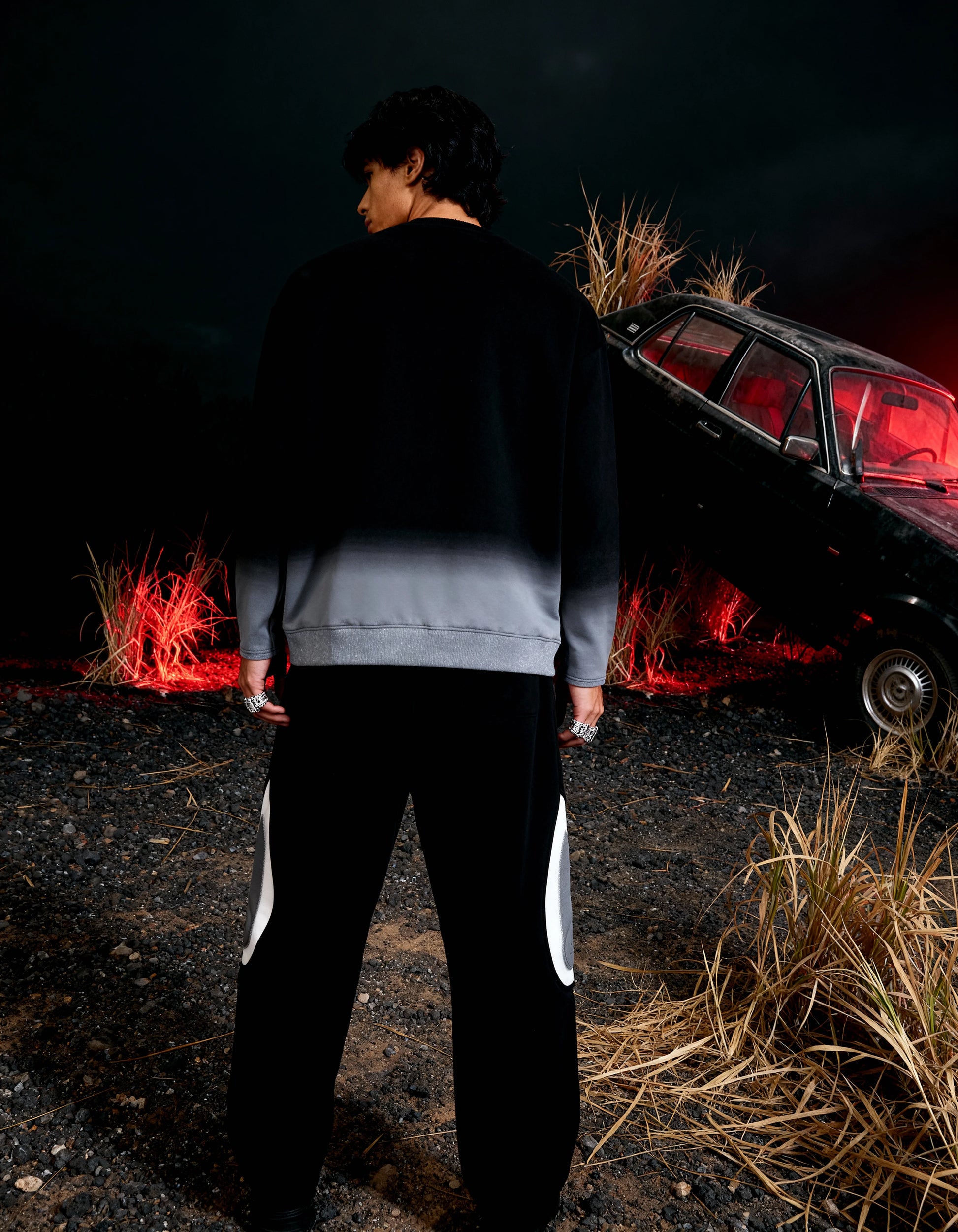 JUDAS [HAND-SPRAYED SWEATSHIRT] BLACK+RED / XS