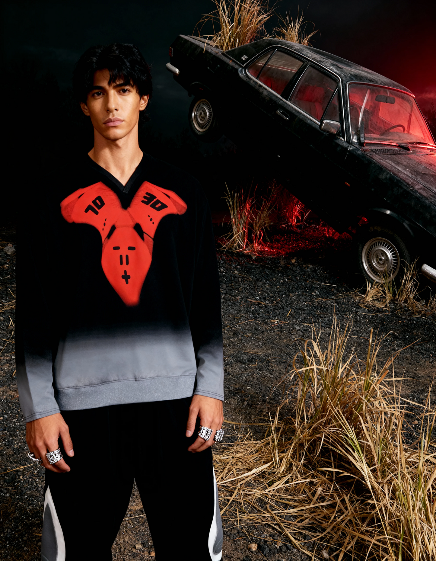 JUDAS [HAND-SPRAYED SWEATSHIRT] BLACK+RED / XS